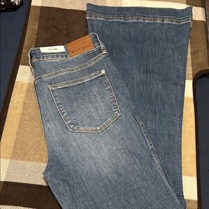 Judy Blue Women's Classic Denim flare Leg Jeans